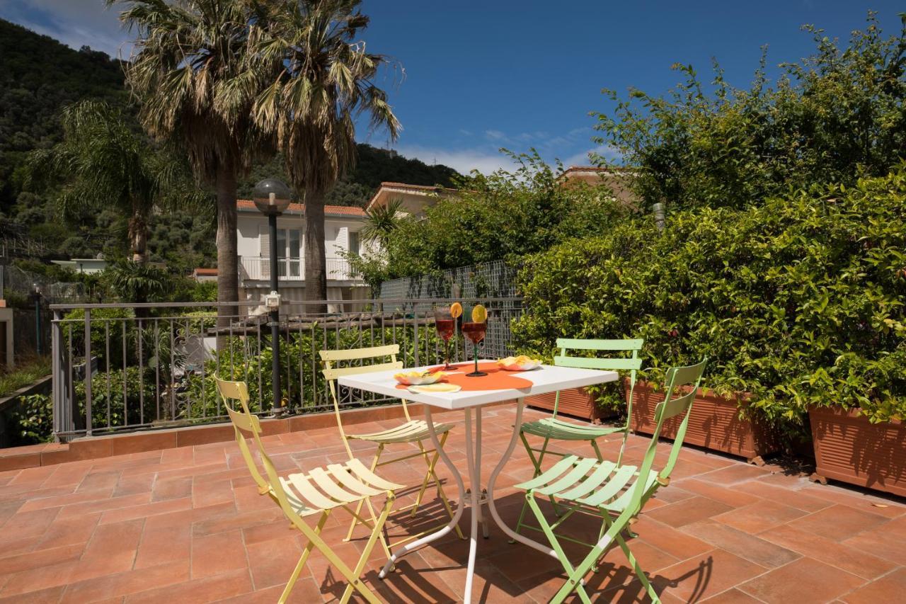 Casa Beatrice Bed & Breakfast ซอร์เรนโต ภายนอก รูปภาพ